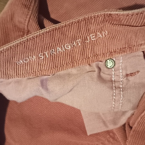 American Eagle Clay Brown Corduroy High Waisted Straight Leg Mom Jeans A37 - Picture 7 of 8